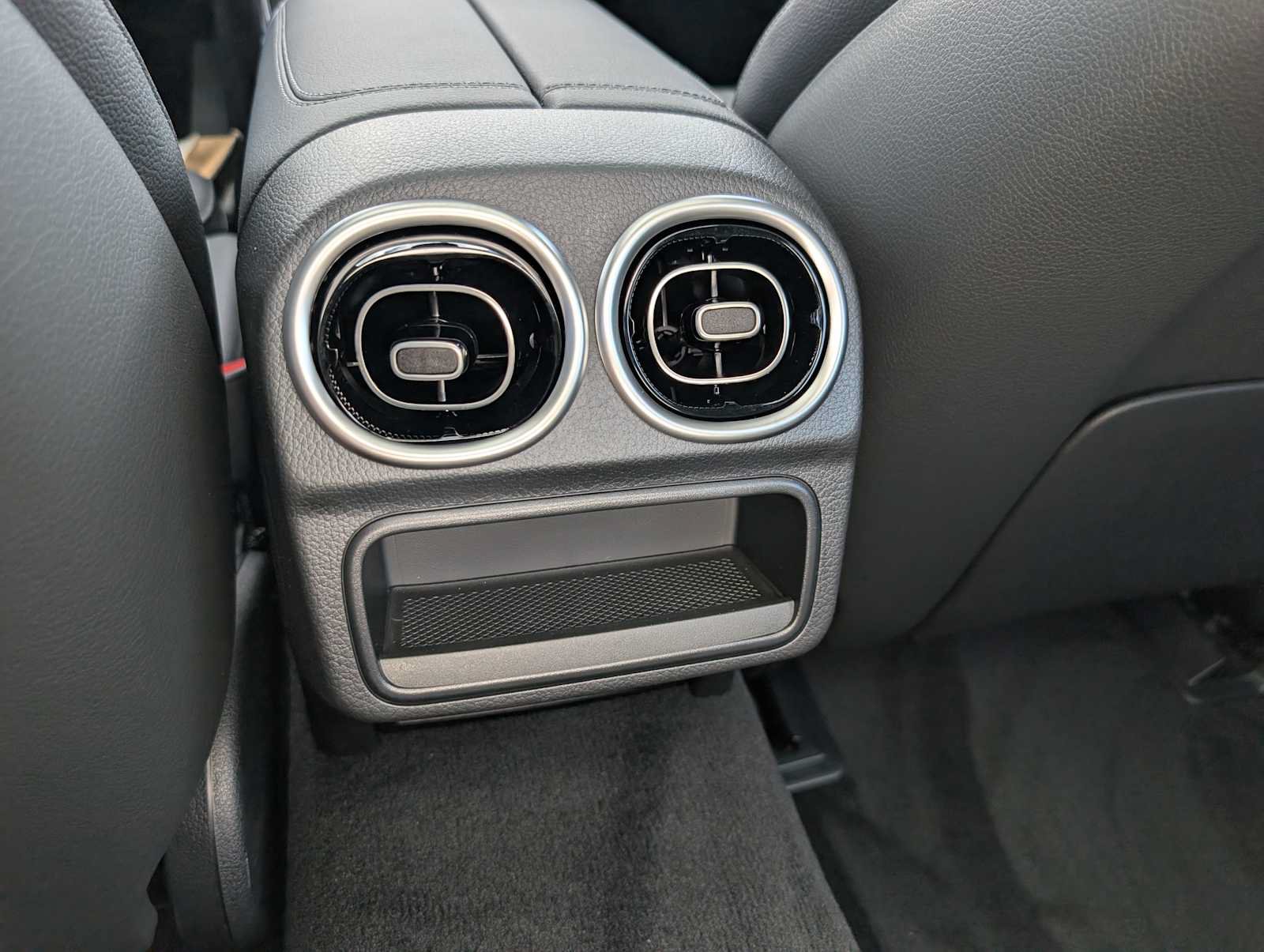 New 2026 Mercedes-Benz C 300 4MATIC Sedan image 14