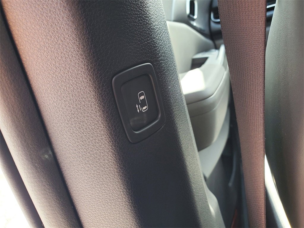 New 2026 Kia Carnival SX image 33