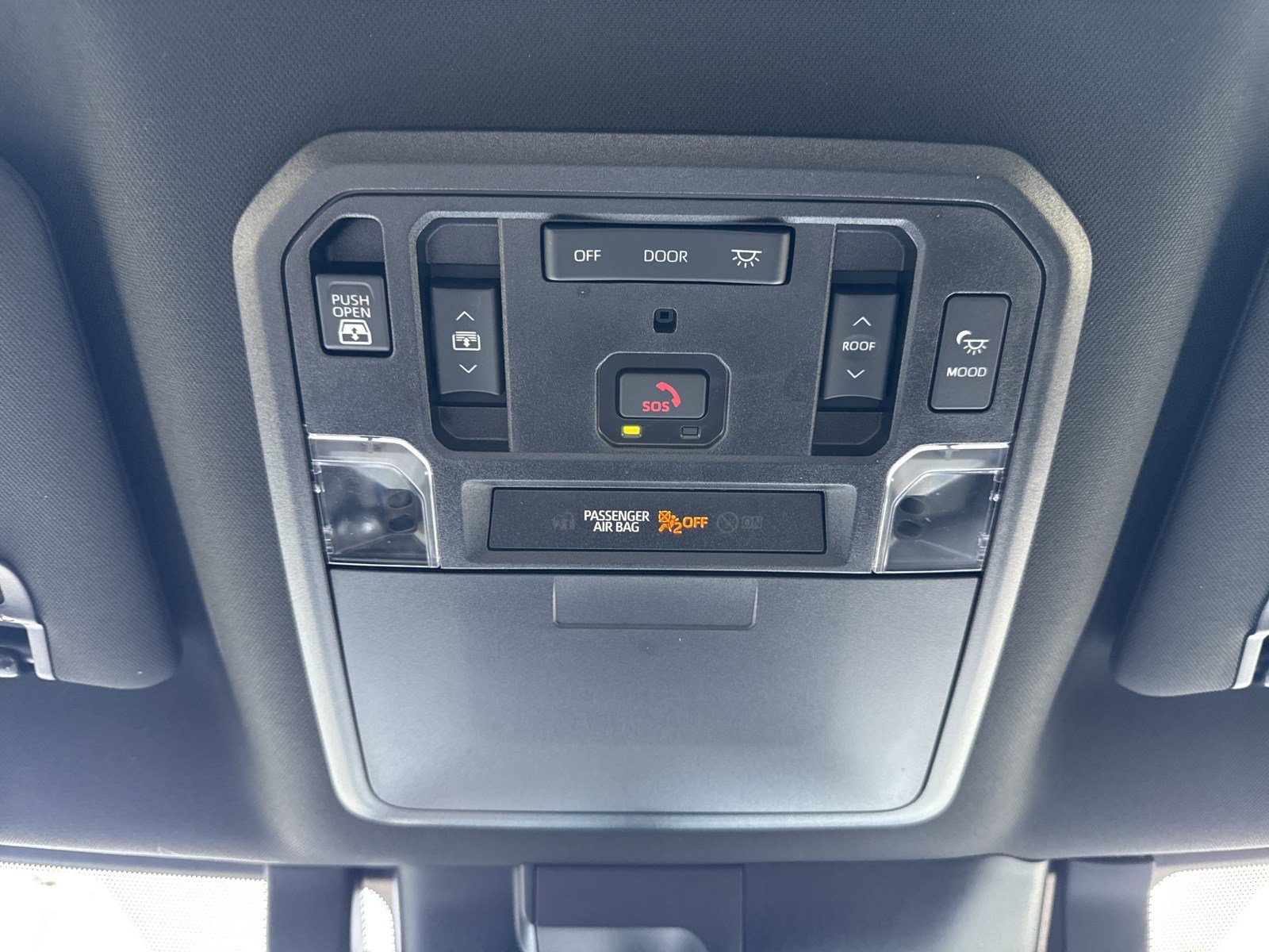 Used 2022 Toyota Tundra Platinum AWD/4WD image 19
