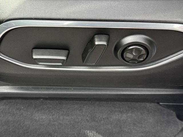 Used 2024 Jeep Wagoneer Series II AWD/4WD image 14
