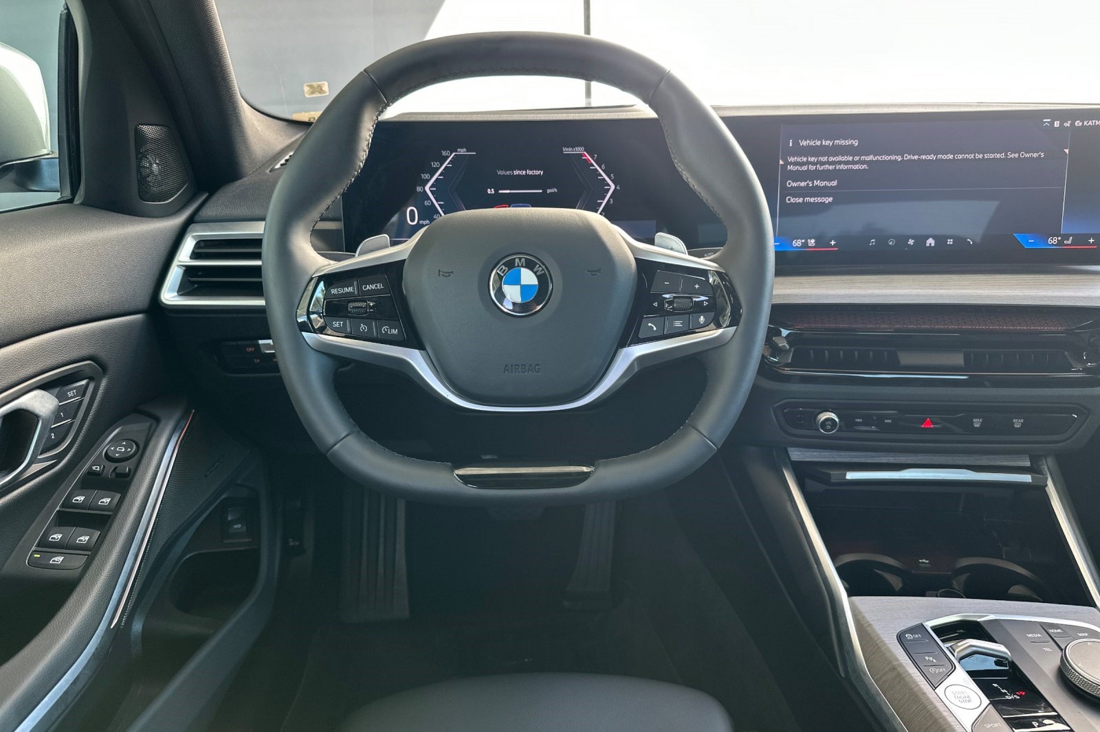 Used 2026 BMW 330i Sedan w/ Premium Package RWD image 18