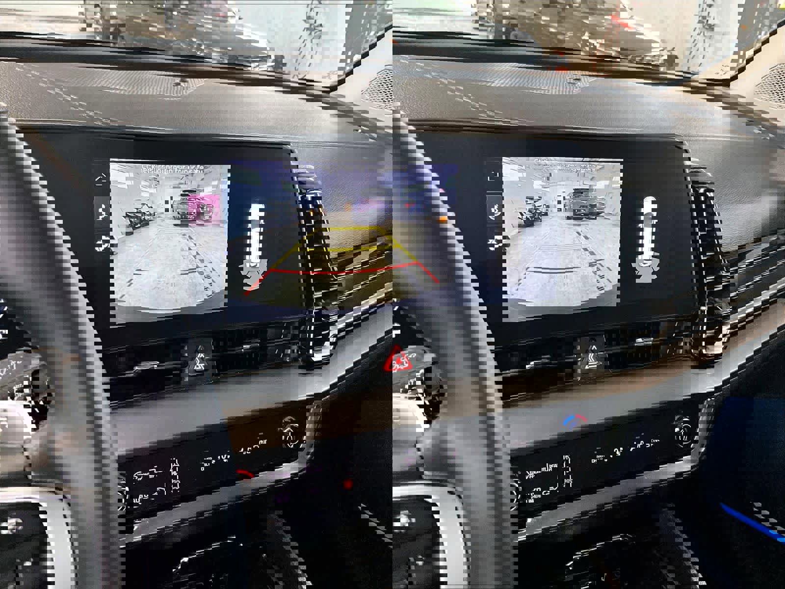 Used 2023 Kia Sportage EX w/ EX Premium Package image 19