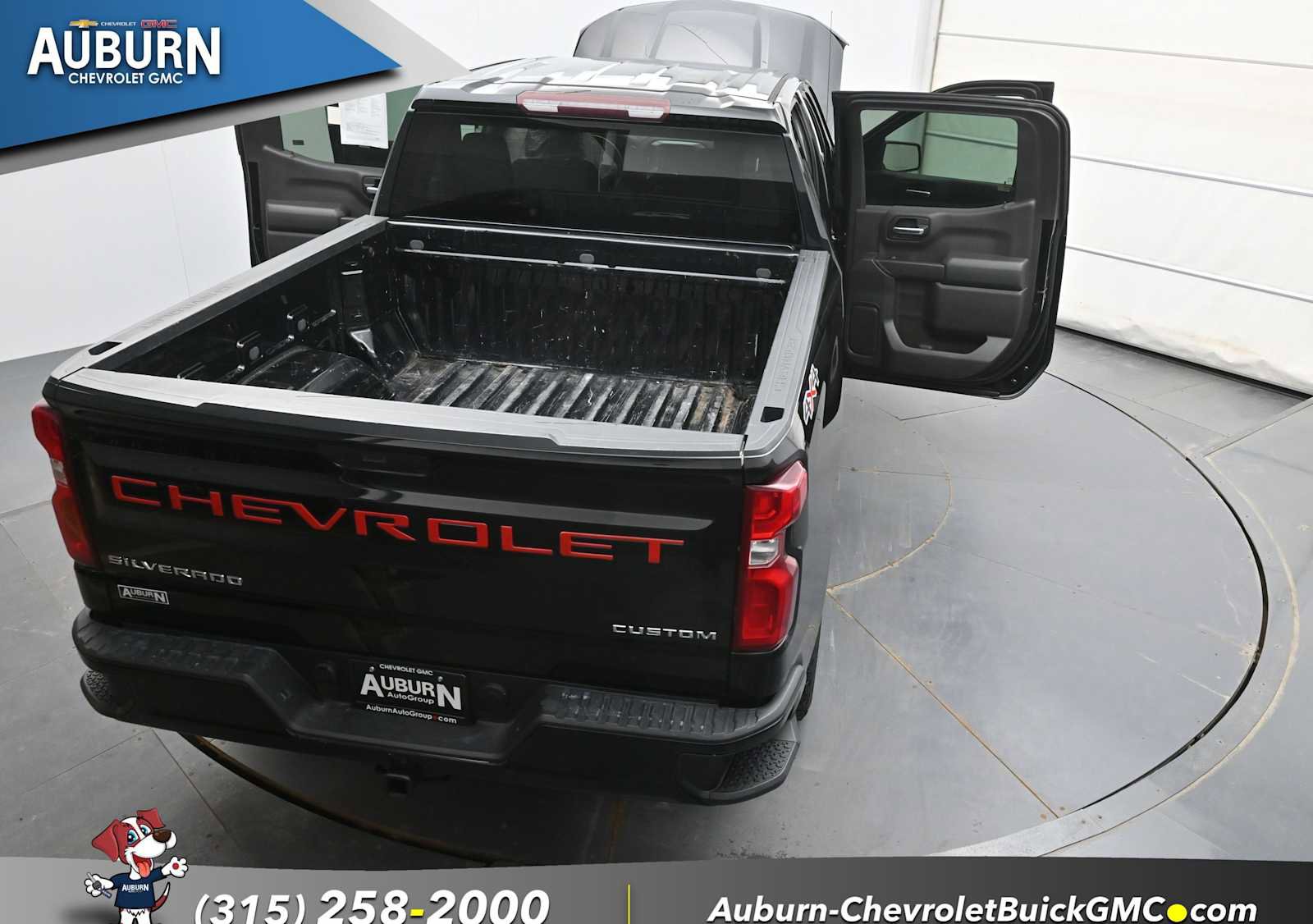 Used 2019 Chevrolet Silverado 1500 Custom w/ Custom Convenience Package AWD/4WD image 37