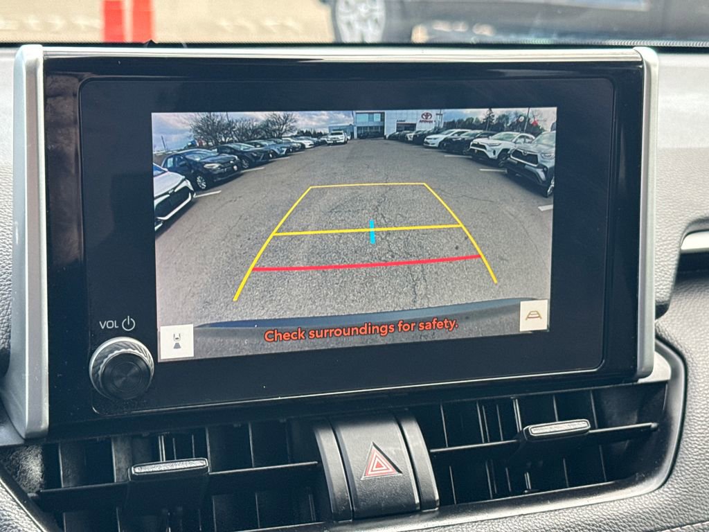 Used 2023 Toyota RAV4 LE image 23