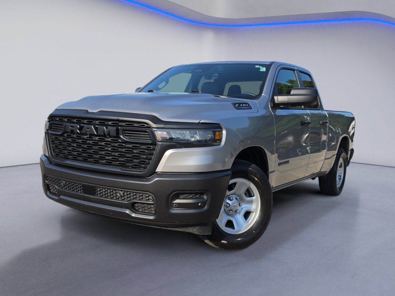 Used 2025 RAM 1500 Tradesman RWD image 2