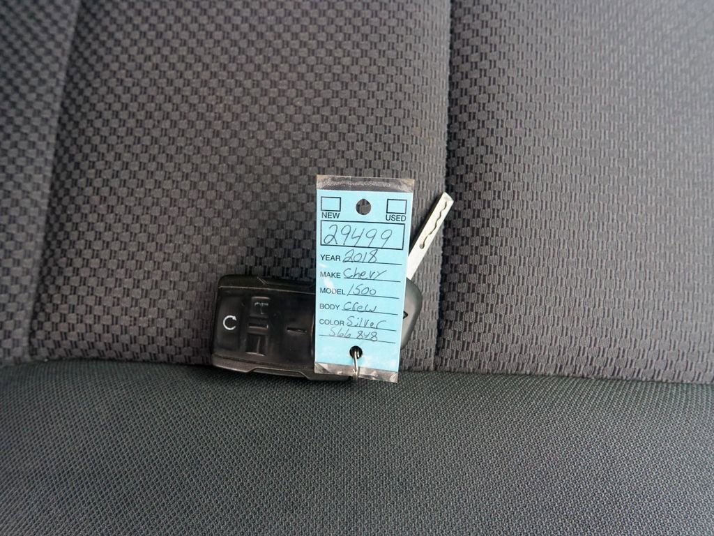 Used 2018 Chevrolet Silverado 1500 LT w/ Texas Edition image 27