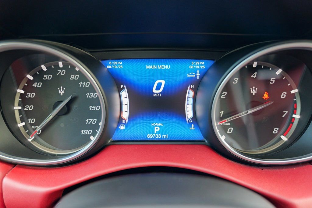Used 2019 Maserati Levante Base image 42