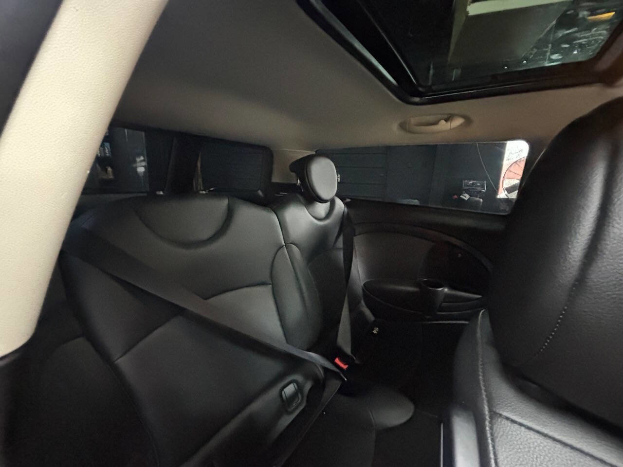 Used 2011 MINI Cooper Clubman image 11