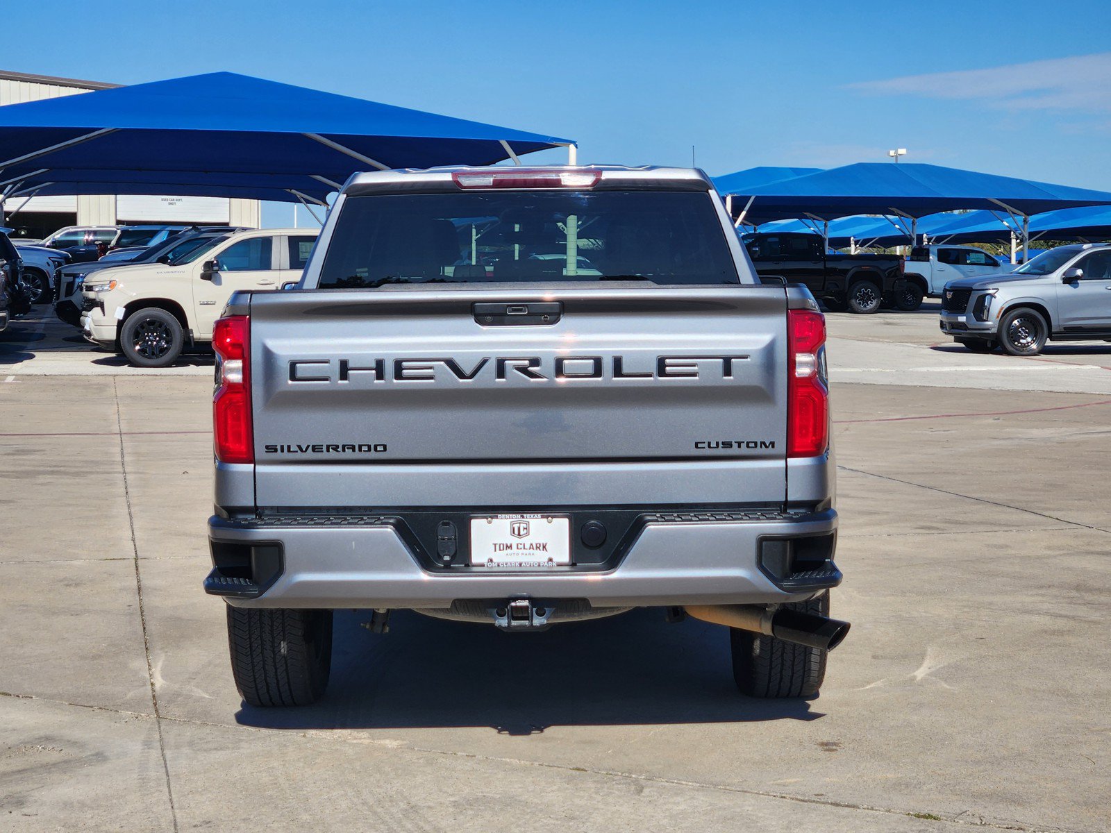 Used 2022 Chevrolet Silverado 1500 Custom w/ LPO, Dark Essentials Package RWD image 30