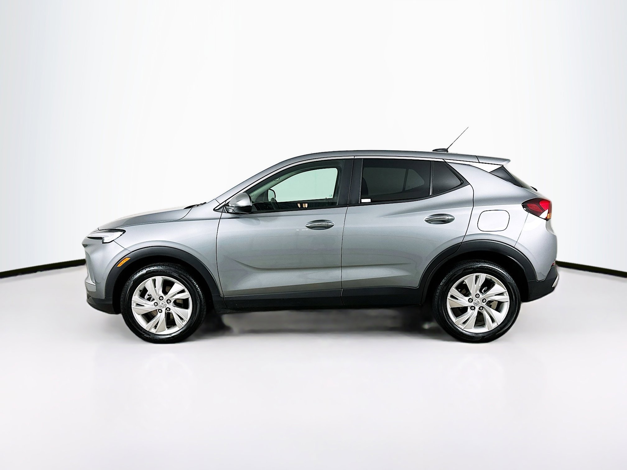 Used 2025 Buick Encore GX Preferred image 4