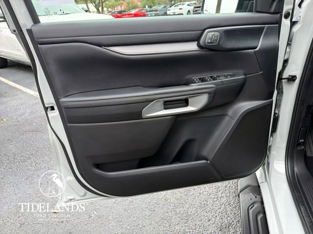 New 2026 Ford Ranger Lariat w/ Black Appearance Package image 12