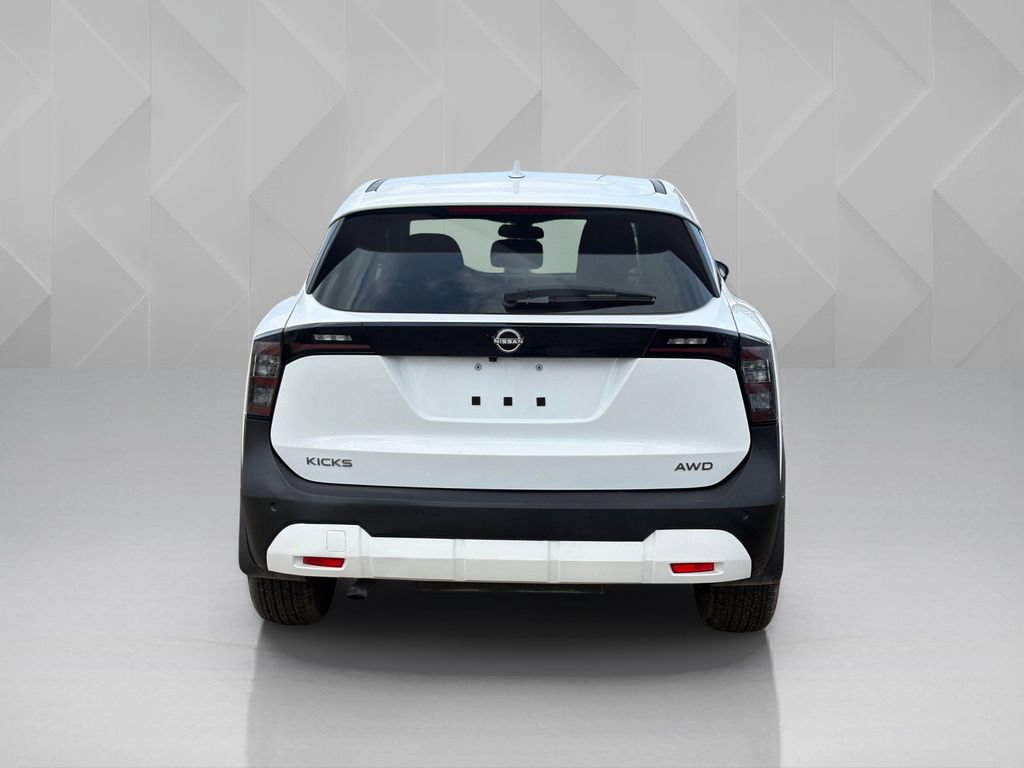 Used 2025 Nissan Kicks SV AWD/4WD image 6