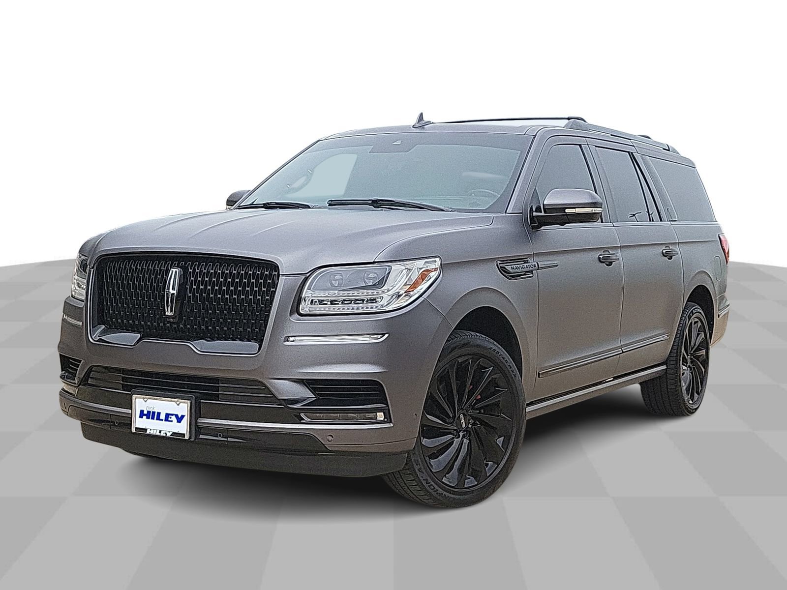 Used 2020 Lincoln Navigator L Reserve w/ Equipment Group 208A Reserve AWD/4WD image 4