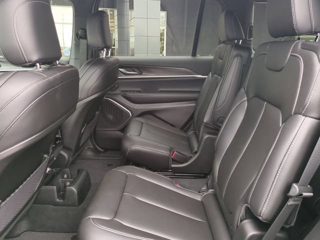 New 2026 Jeep Grand Cherokee L Limited AWD/4WD image 14