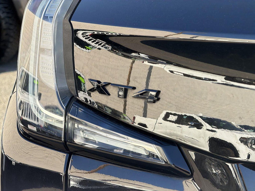 Used 2023 Cadillac XT4 Sport w/ LPO, Onyx Lite Package AWD/4WD image 32