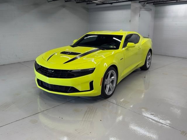 Used 2021 Chevrolet Camaro LT RWD image 1