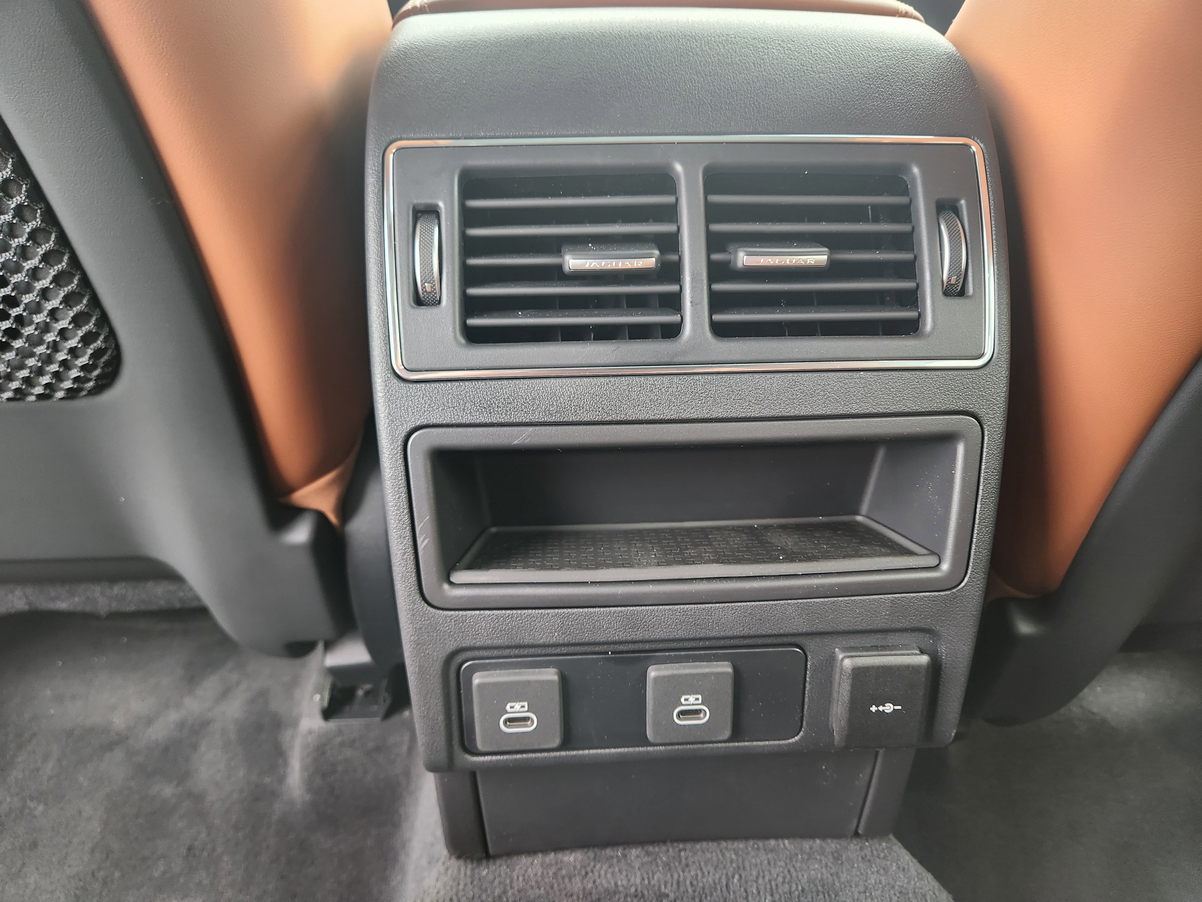 New 2026 Jaguar F-PACE R-Dynamic S image 20