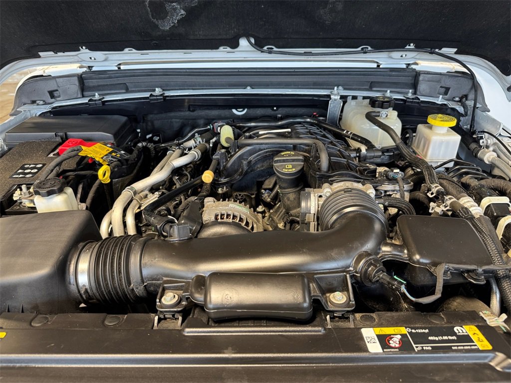 Used 2023 Jeep Gladiator Sport image 27