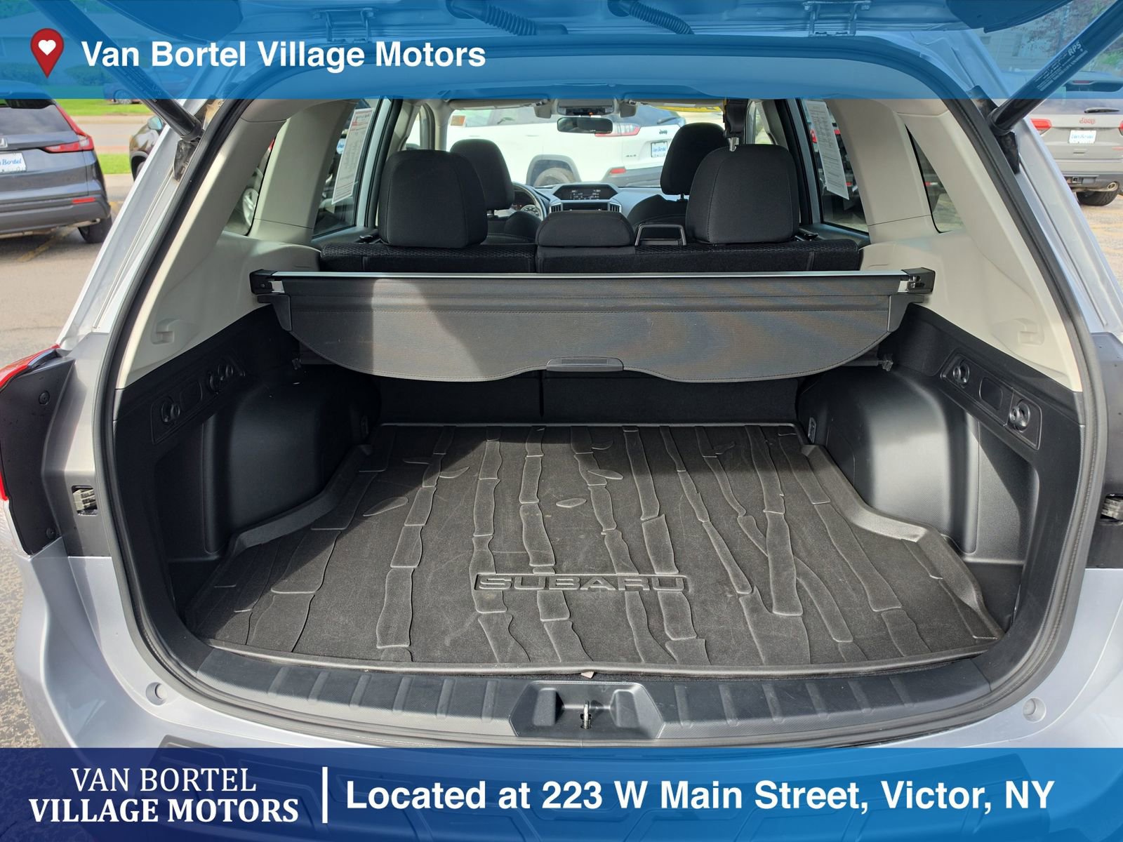 Used 2021 Subaru Forester Premium AWD/4WD image 28