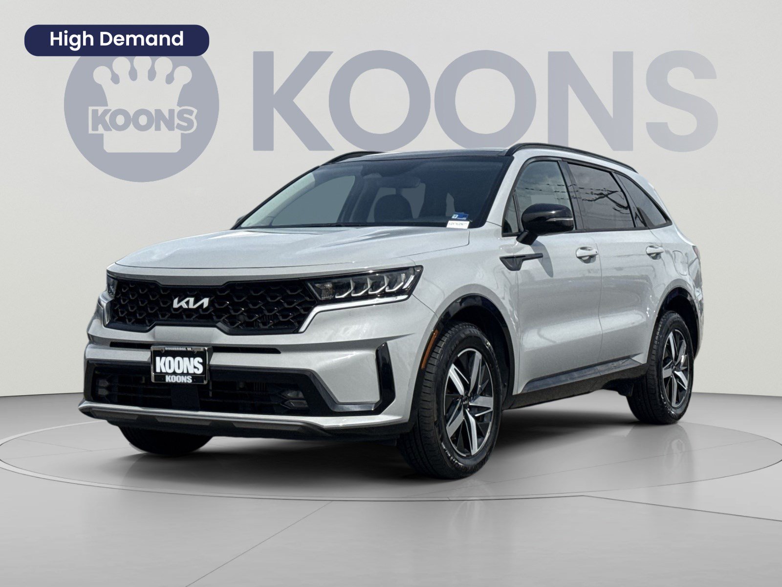 Used 2022 Kia Sorento EX w/ Panoramic Sunroof Package