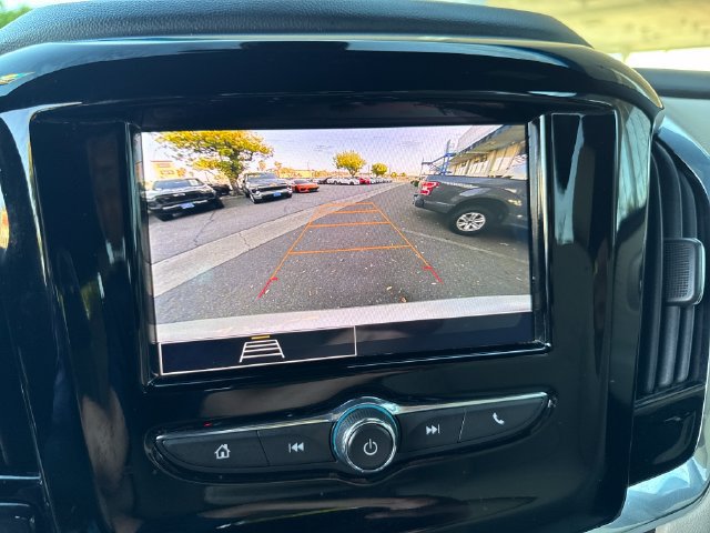 Certified 2022 Chevrolet Traverse LS FWD image 20