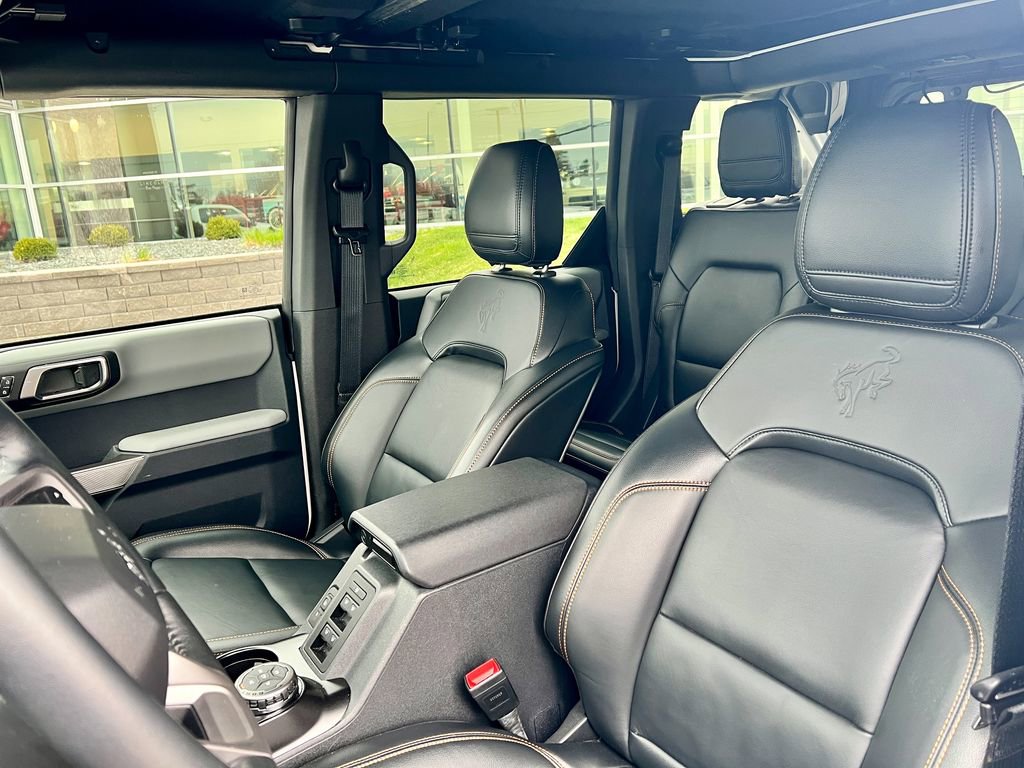 Used 2023 Ford Bronco Badlands w/ Sasquatch Package image 10