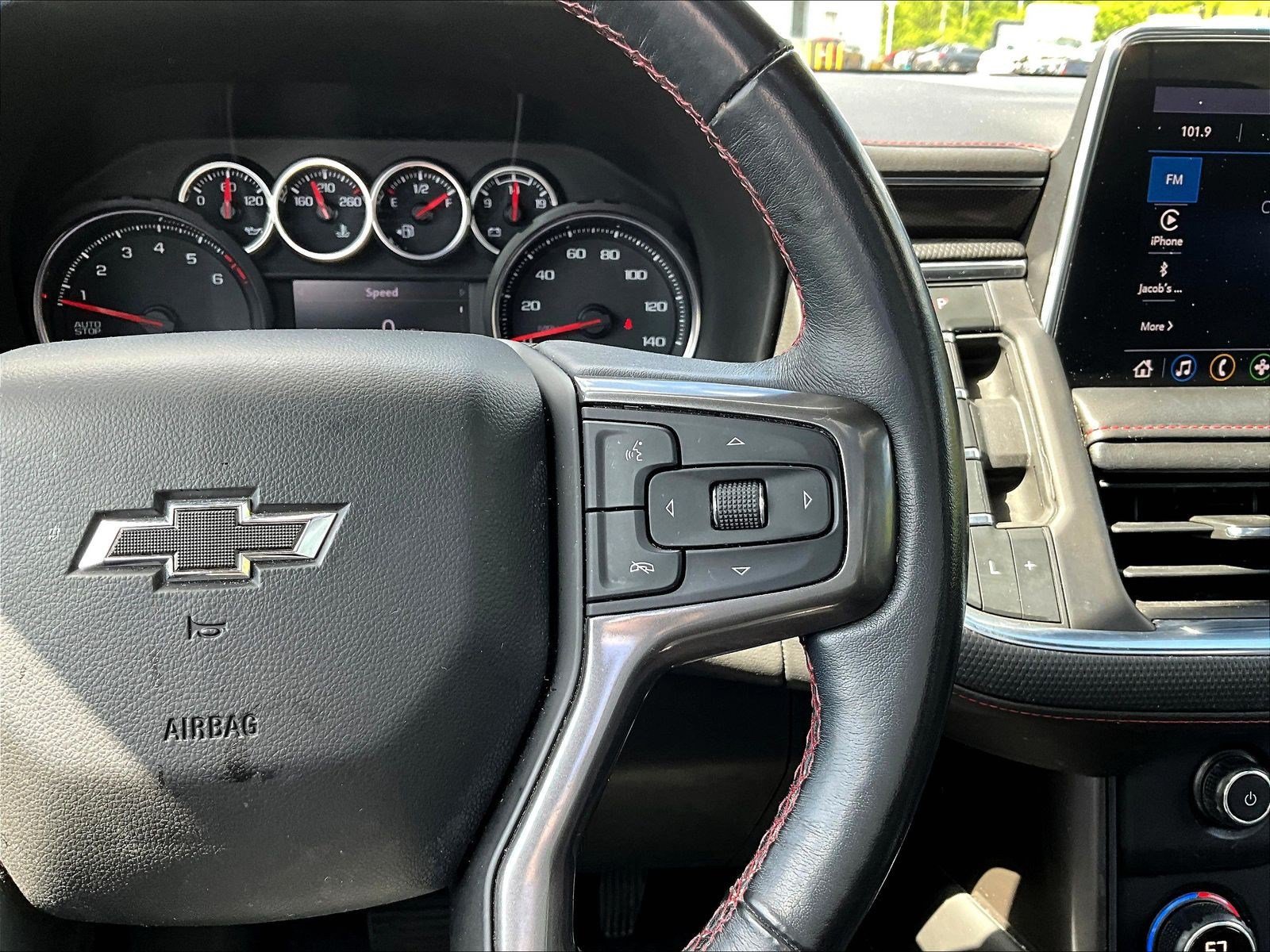 Used 2021 Chevrolet Suburban RST w/ Luxury Package AWD/4WD image 12