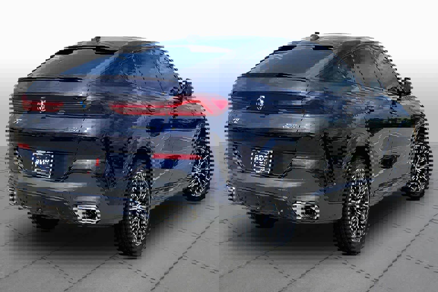 Certified 2024 BMW X6 xDrive40i w/ Premium Package image 12