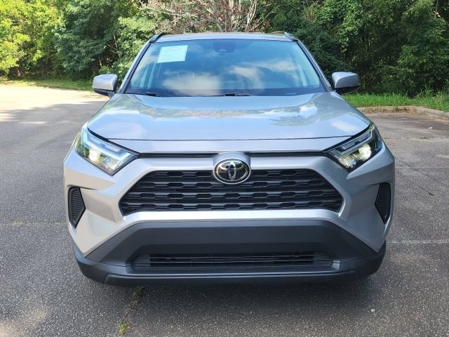 Used 2023 Toyota RAV4 XLE AWD/4WD image 8