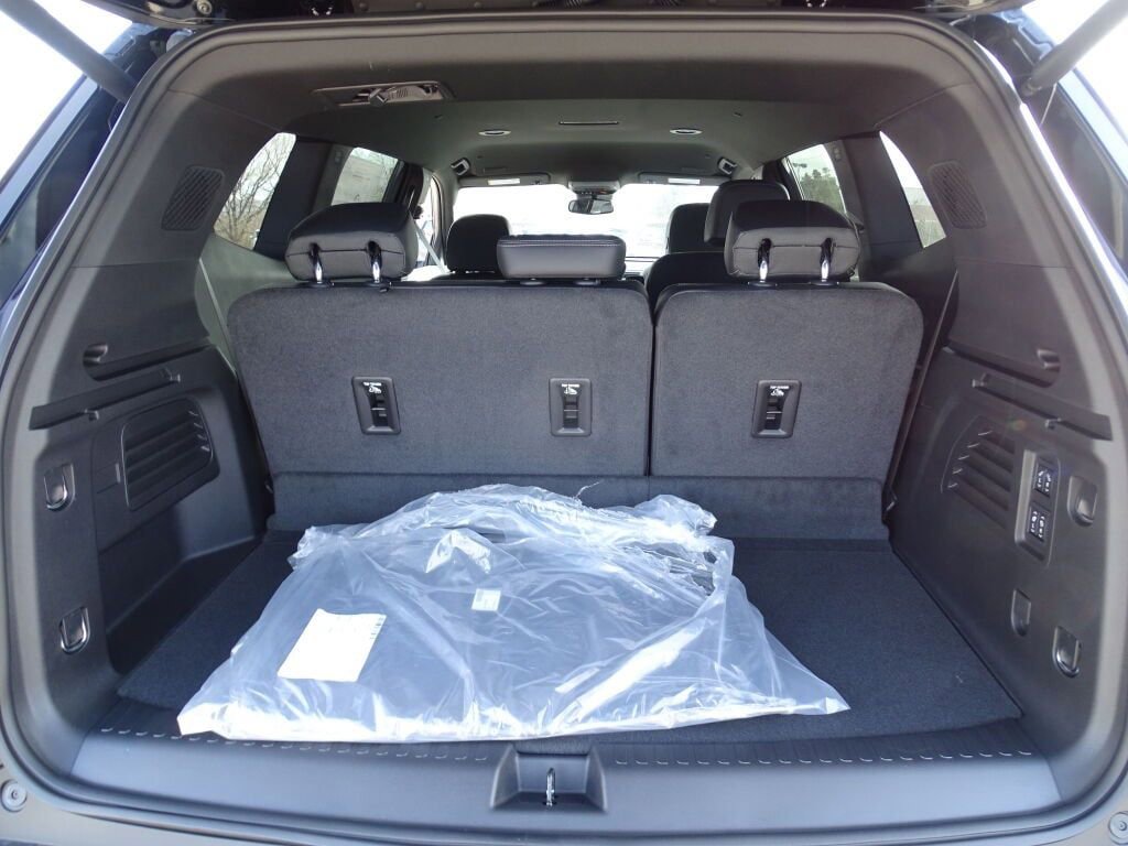 New 2025 Buick Enclave Preferred w/ Super Cruise Package image 19