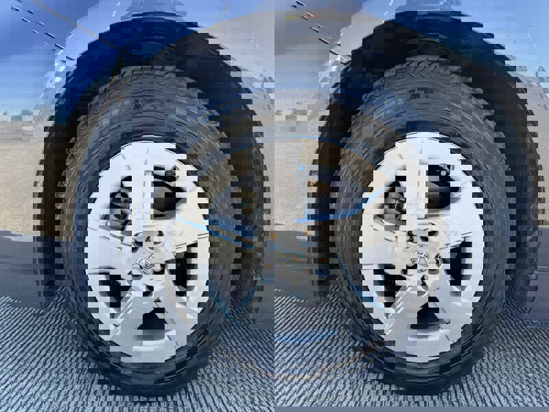 Used 2011 Toyota Prius Two image 9