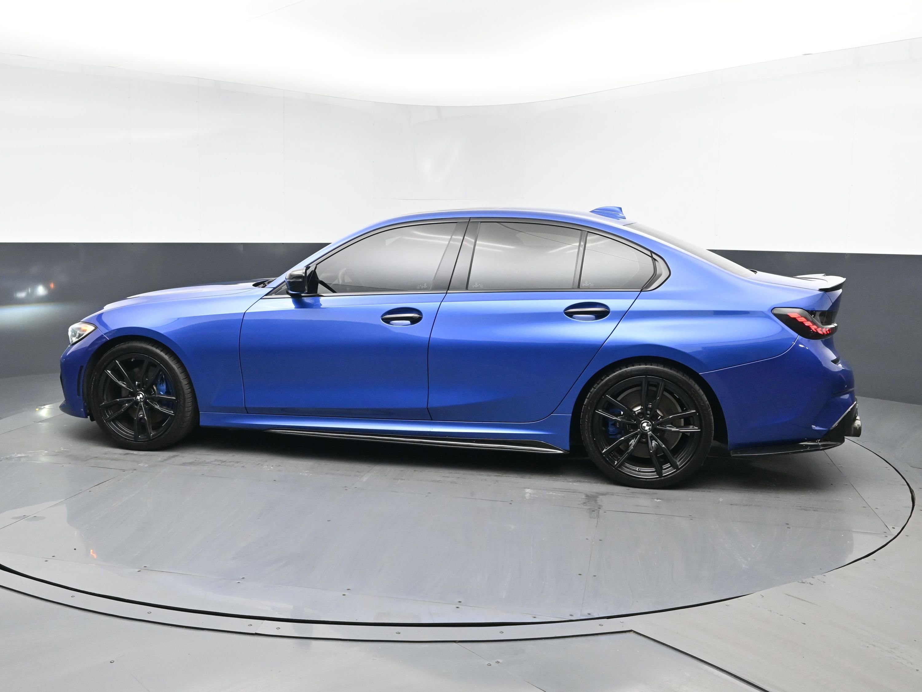 Used 2020 BMW M340i w/ Premium Package image 4