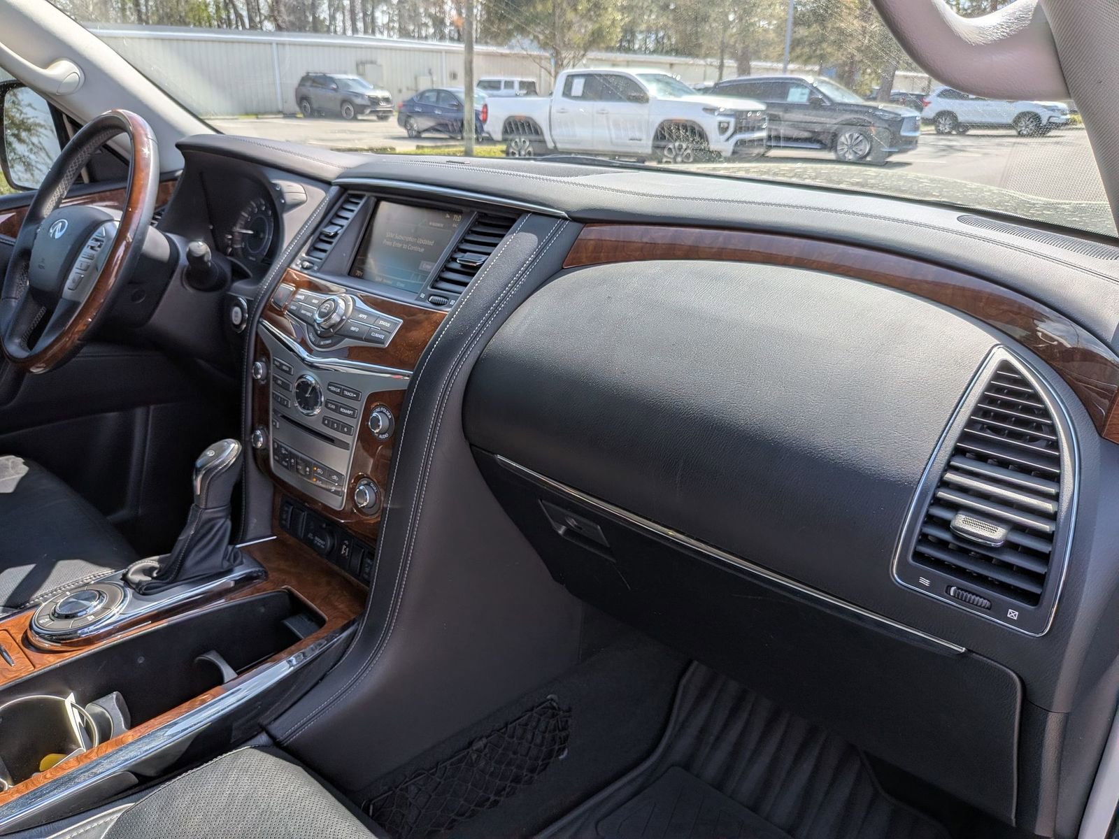 Used 2019 INFINITI QX80 Luxe w/ Proassist Package image 42