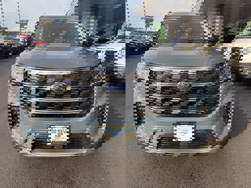 New 2026 Ford Explorer Active w/ Active Comfort Package image 2