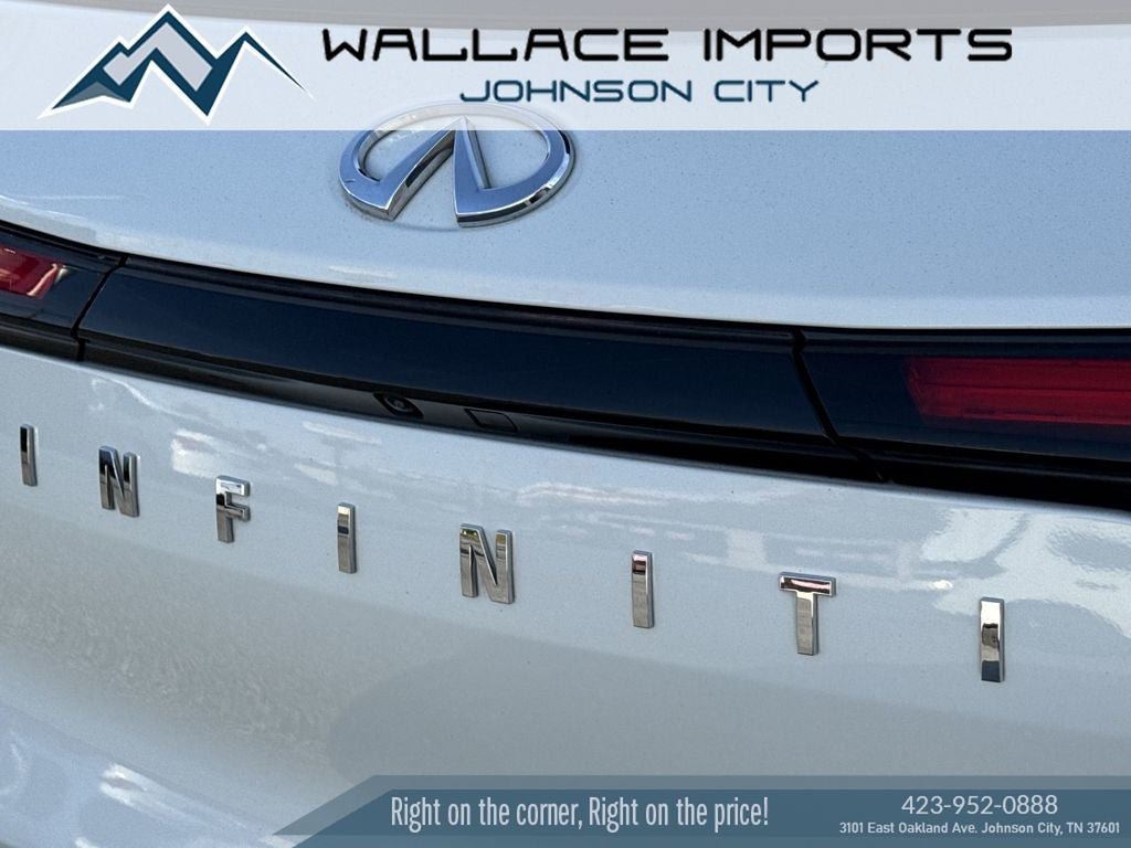 Used 2023 INFINITI QX60 Luxe w/ Cargo Package FWD image 13