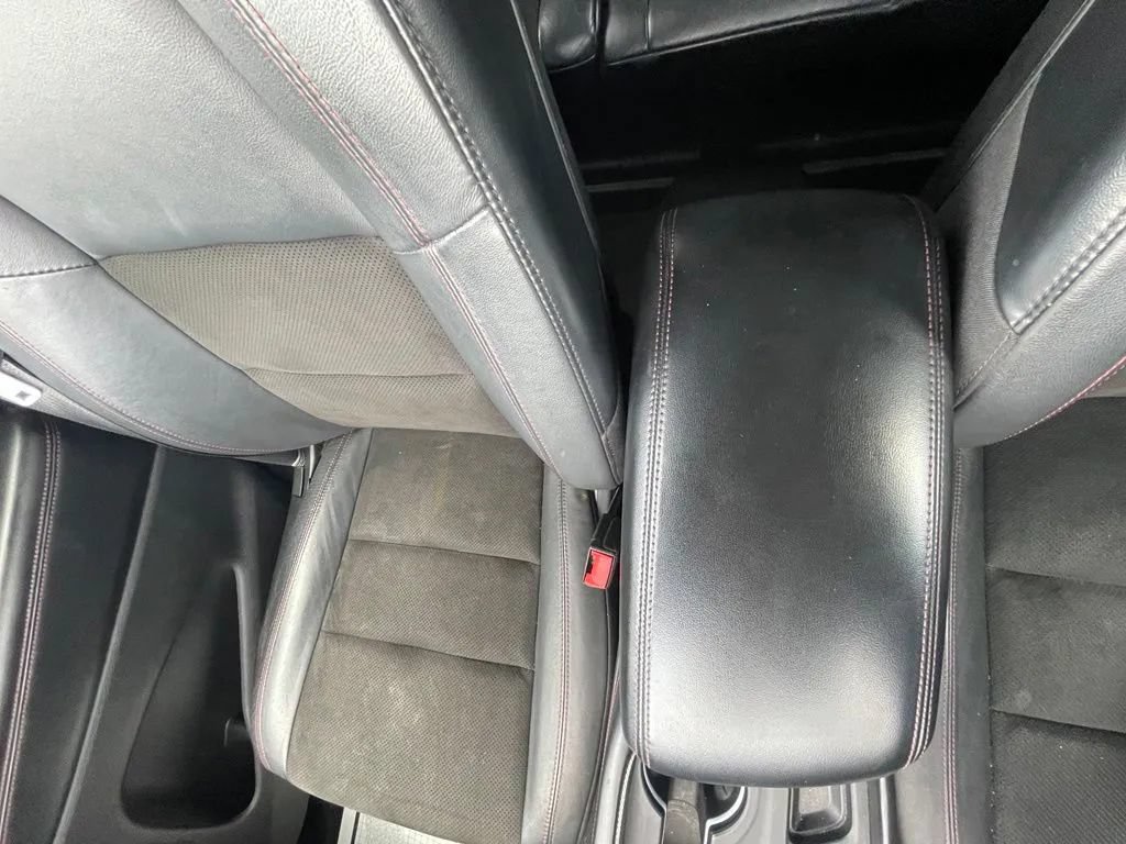 Used 2022 Dodge Durango R/T w/ Blacktop Package AWD/4WD image 30