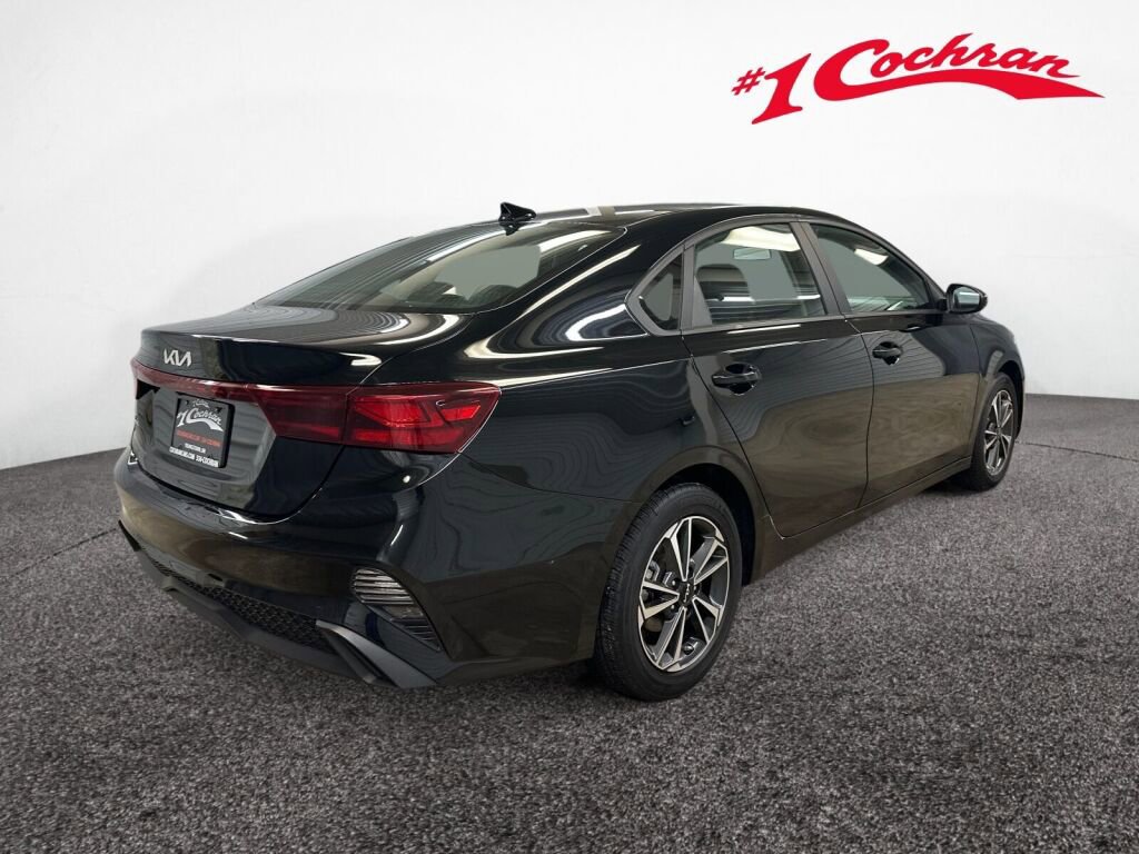 Used 2024 Kia Forte LXS image 21