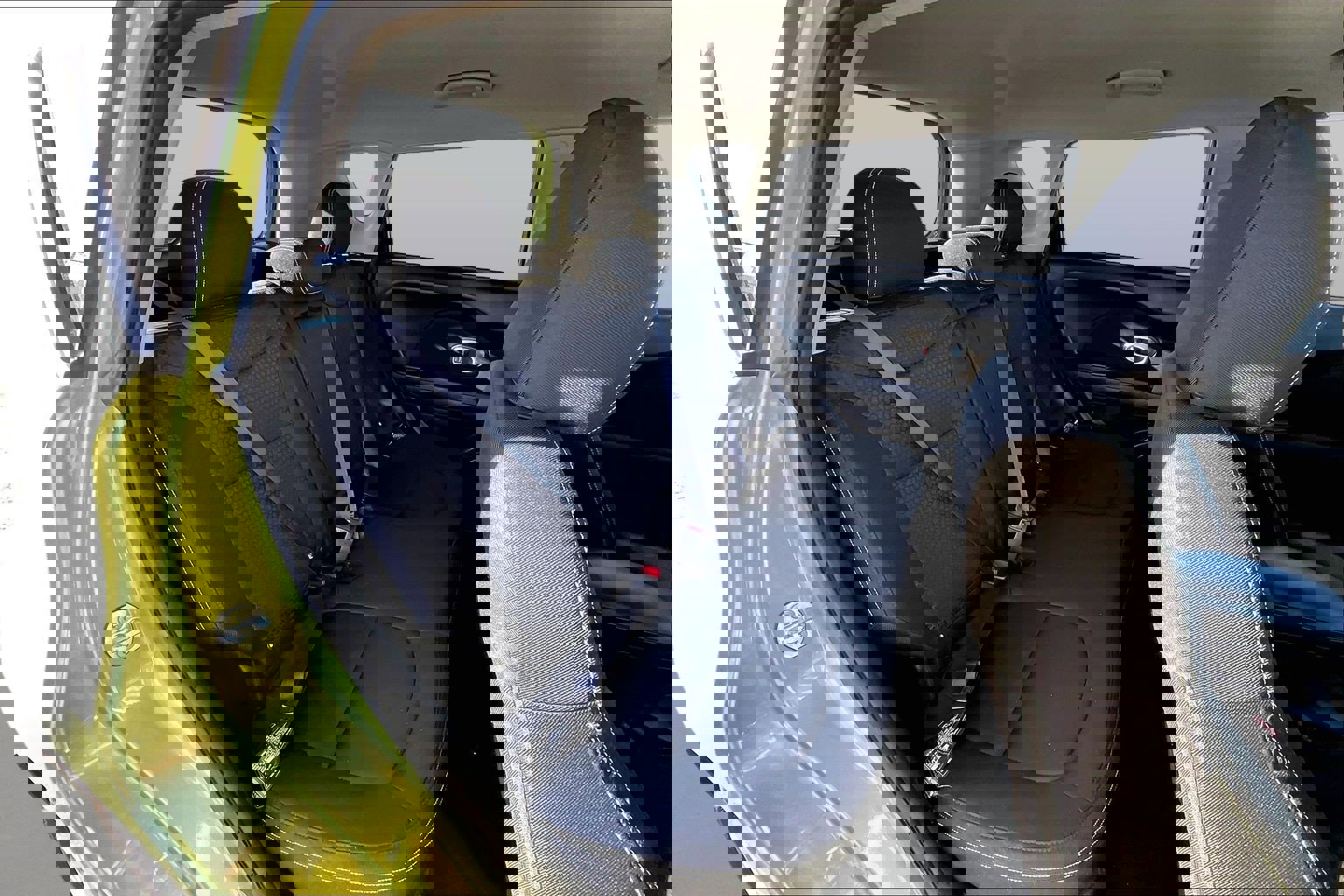 Used 2016 Kia Soul + image 25