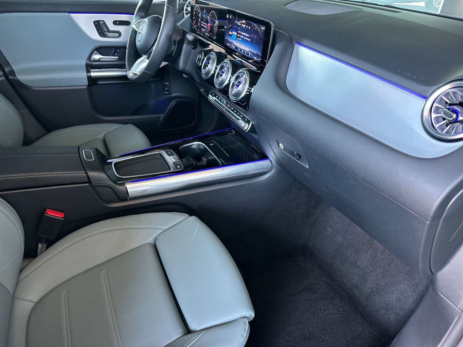 Certified 2026 Mercedes-Benz GLA 250 4MATIC image 18