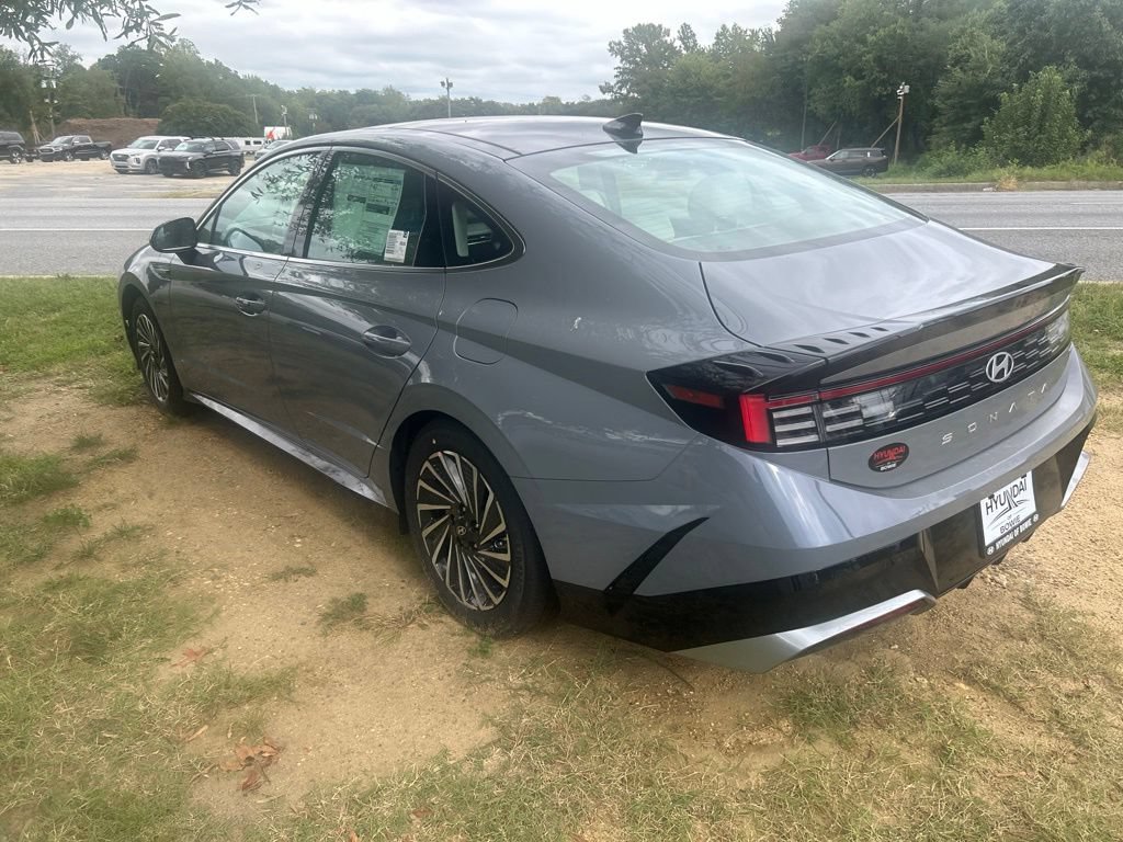 New 2026 Hyundai Sonata SEL FWD image 4