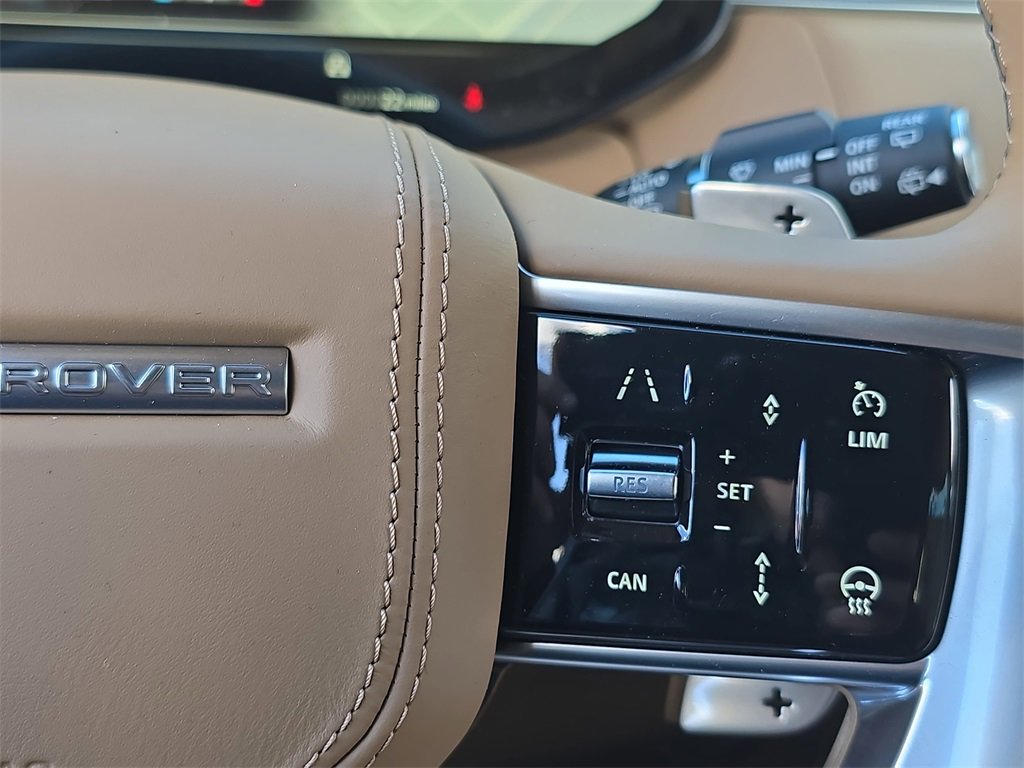 New 2026 Land Rover Range Rover SE image 19