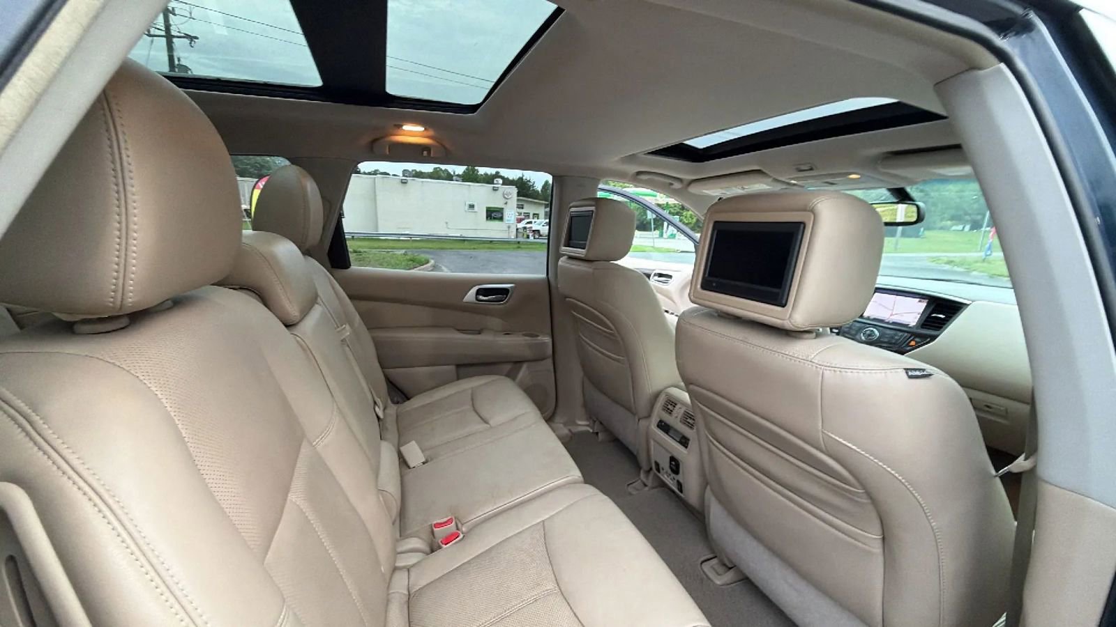 Used 2013 Nissan Pathfinder Platinum w/ Platinum Premium Pkg AWD/4WD image 58