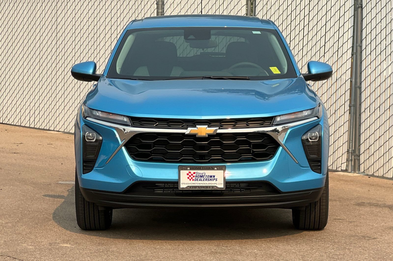 New 2026 Chevrolet Trax LS w/ LS Convenience Package FWD image 5