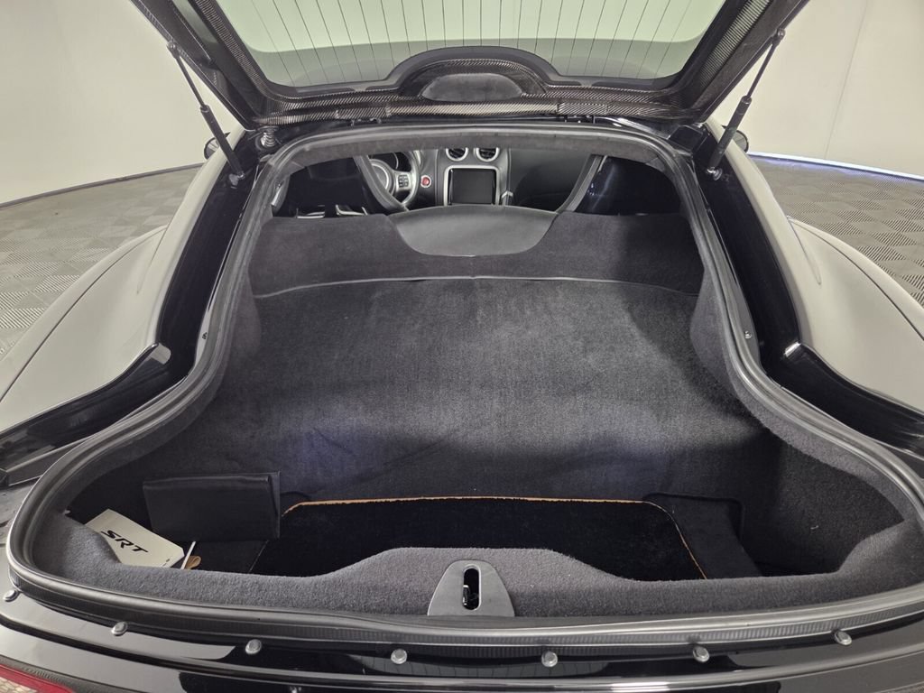 Used 2014 SRT Viper GTS w/ GTS Laguna Interior Package RWD image 26