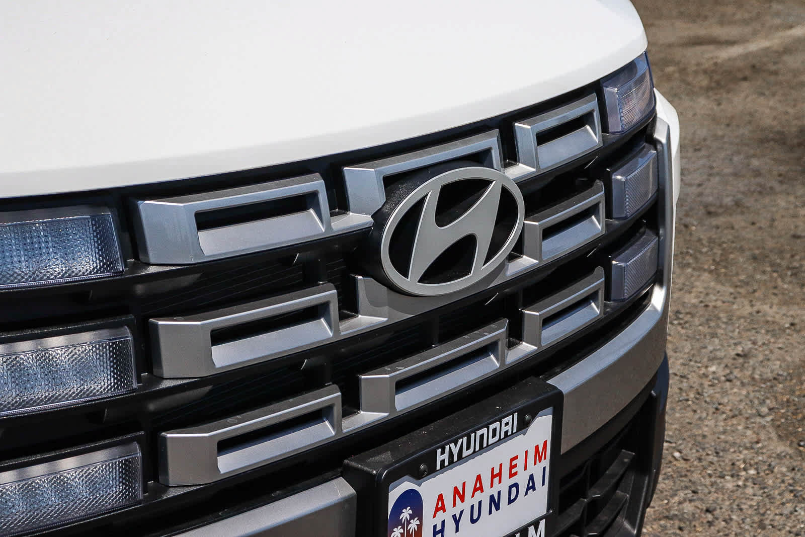 New 2027 Hyundai Santa Cruz SE FWD image 6