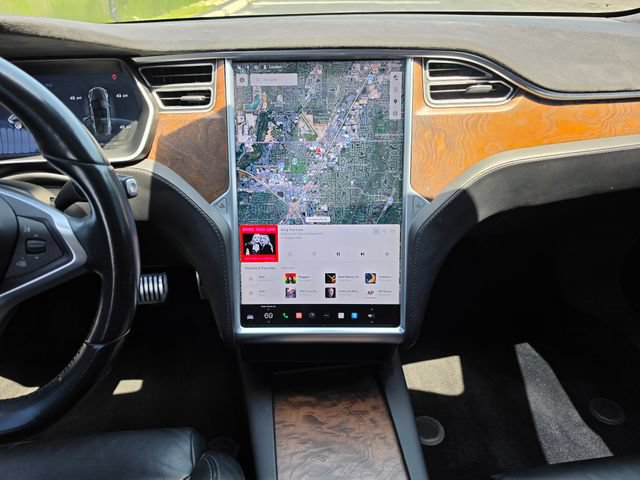 Used 2017 Tesla Model S 75 RWD image 29