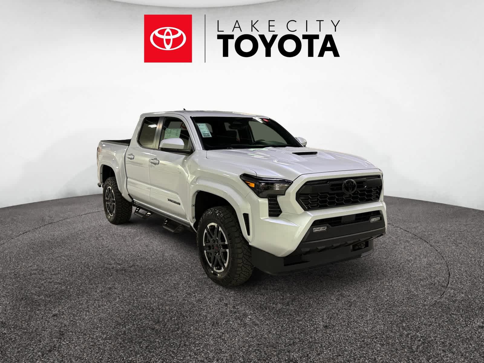 New 2026 Toyota Tacoma TRD Sport RWD image 9