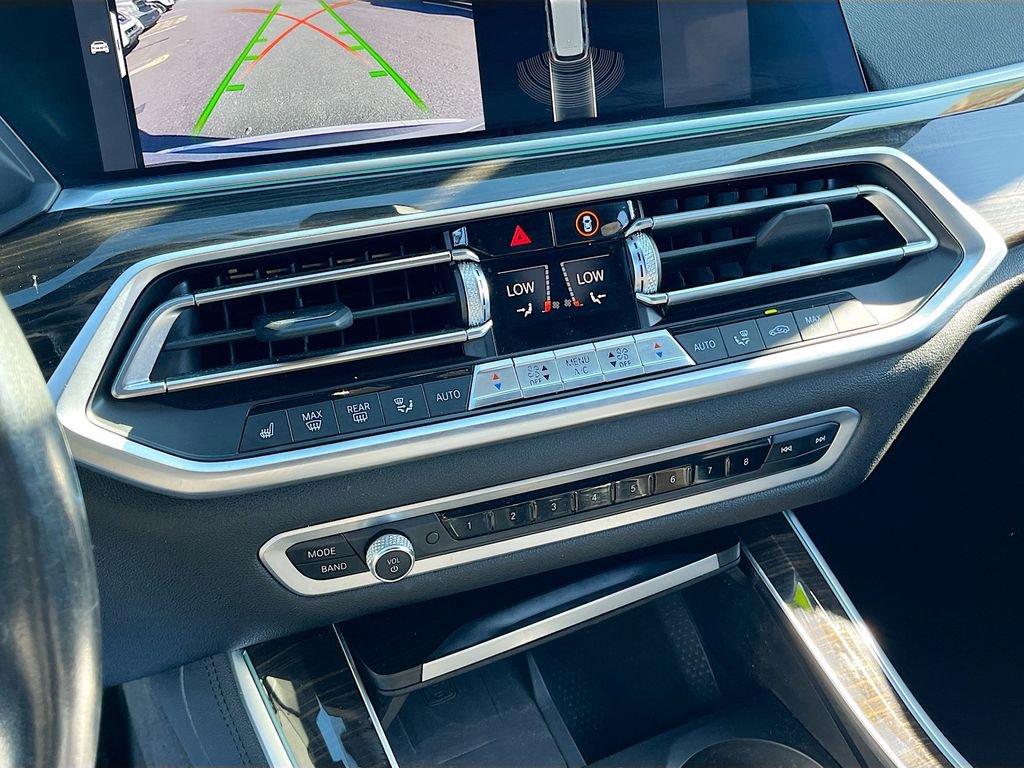 Used 2019 BMW X5 xDrive40i w/ Premium Package 2 image 16