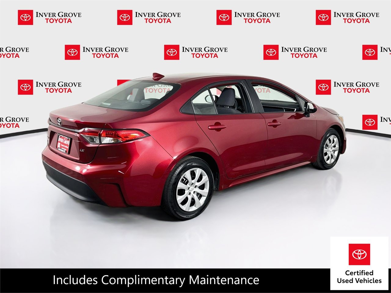Certified 2025 Toyota Corolla LE FWD image 5