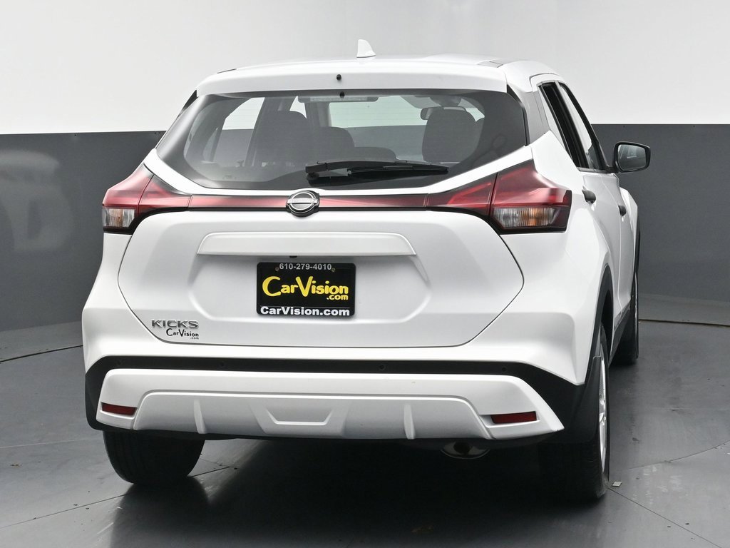 Used 2024 Nissan Kicks S image 4